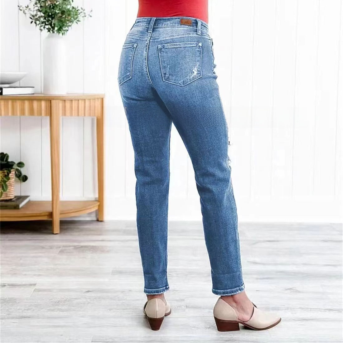 Women's High Waist Loose Fit Distressed Jeans