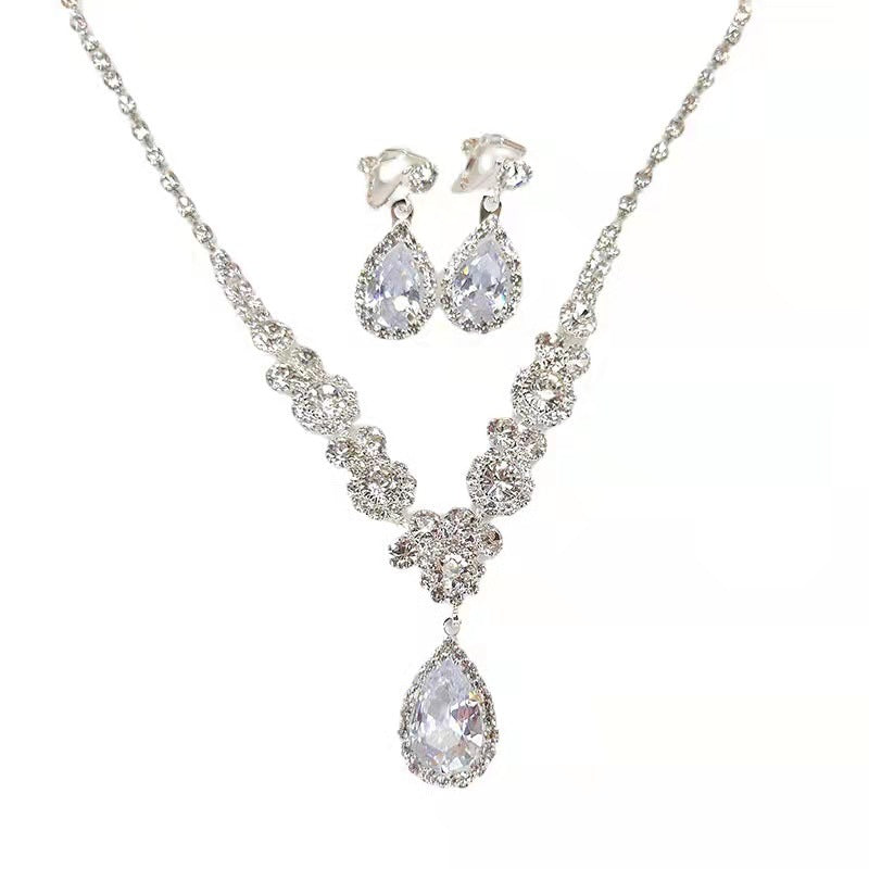 Rhinestone Bridal Jewelry Set with Tassel Design