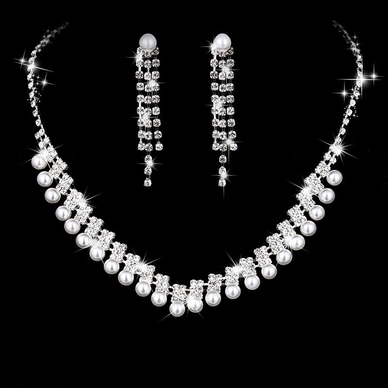 Rhinestone Bridal Jewelry Set with Tassel Design