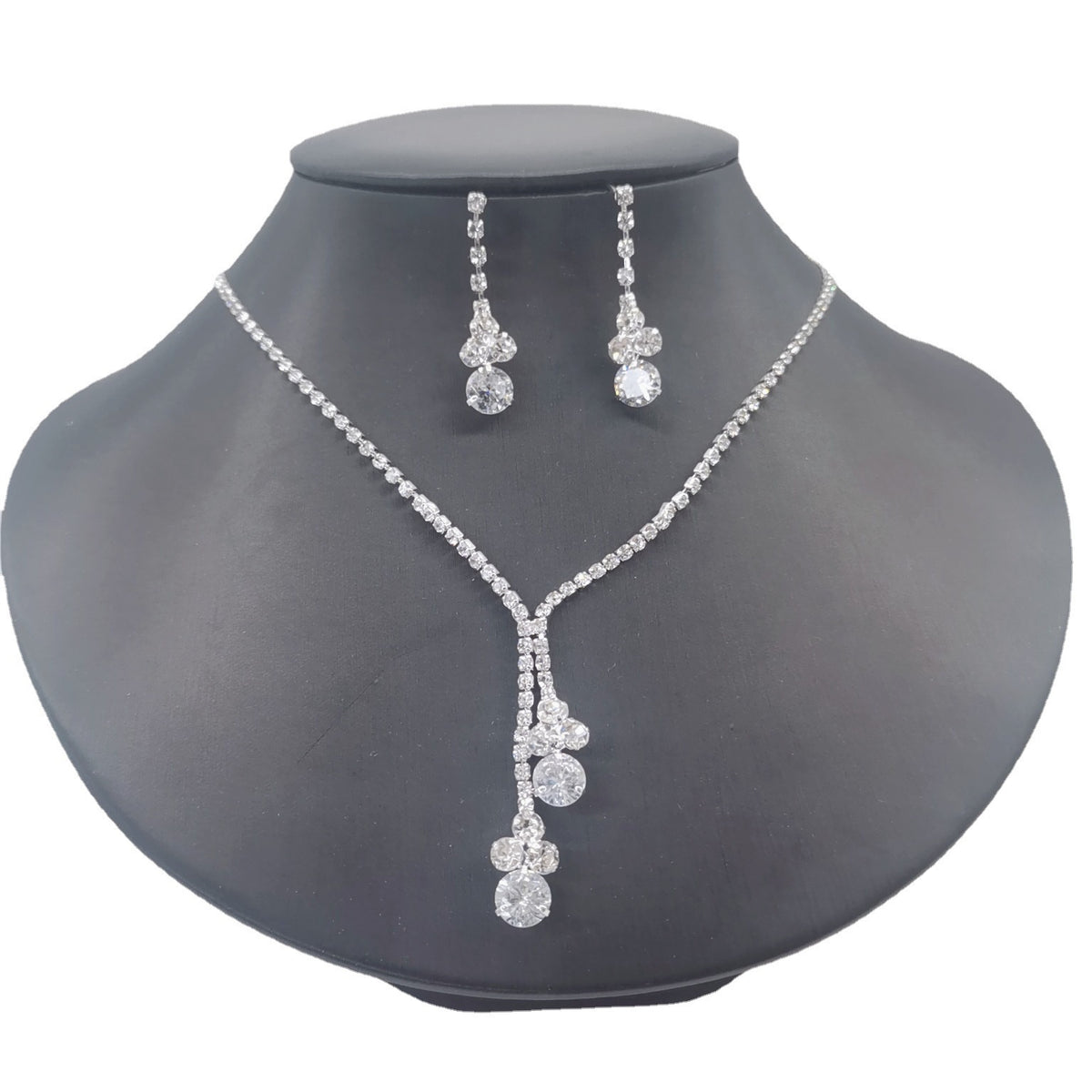 Rhinestone Bridal Jewelry Set with Tassel Design